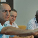 Imagem: Adonias Fernandes Ze Carlos Fulo Reunião para impedir derrubada de vetos fragiliza ainda mais a relação entre vereadores do PMDB e prefeito