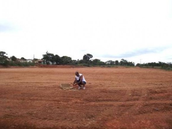 Imagem: marechal rondon Moradores do Marechal Rondon conquistam campo de futebol