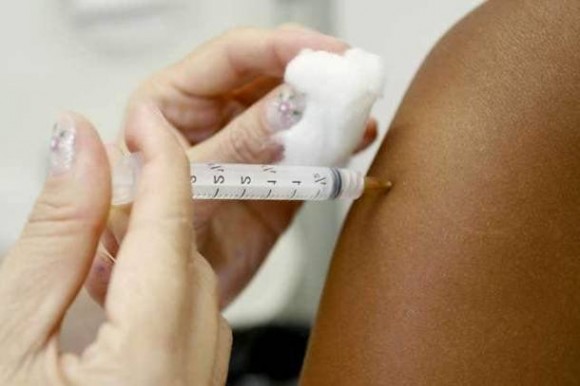 Imagem: vacina Campanha de vacinação contra a gripe vai contar com 45 postos em Rondonópolis