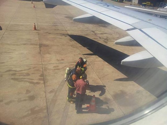 Imagem: AVIAO1 Fogo em banheiros faz avião interromper voo e pousar em Brasília