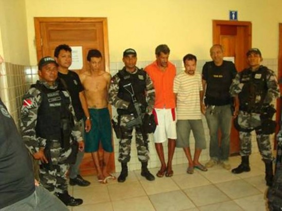 Imagem: PC PARA Polícia do Pará prende fugitivos do Mato Grosso em Itaituba