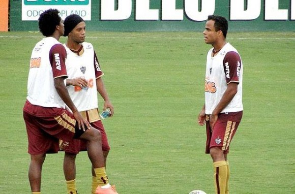 Imagem: RONALDINHO GAUCHO1 Ronaldinho Gaúcho deixa o Flamengo