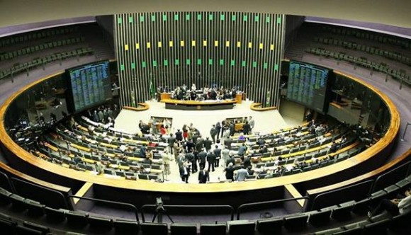 Imagem: congresso Recesso parlamentar pode ser cancelado se não houver votação da LDO