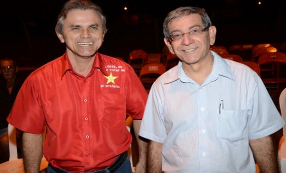 Imagem: Juca Lemos e o Prof Chiquinho Juca Lemos inaugura comitê do Partido
