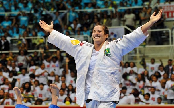 Imagem: Mayra Aguiar Candidatos a medalhas de judô brasileiro estreiam sem dificuldades