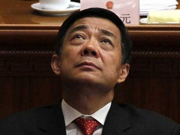 Imagem: FORA Bo Xilai é excluído do Parlamento chinês e perde imunidade