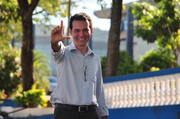 Imagem: Ludio Cabral Lúdio quer tirar satisfações por Mendes insinuar que comprou pesquisas de intenção de voto