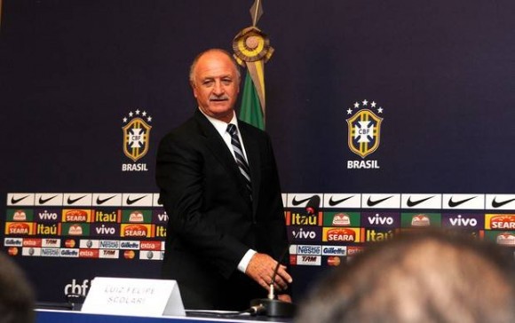 Imagem: FELIPAO 01 'Se não tiver pressão, vai trabalhar no Banco do Brasil', afirma Felipão