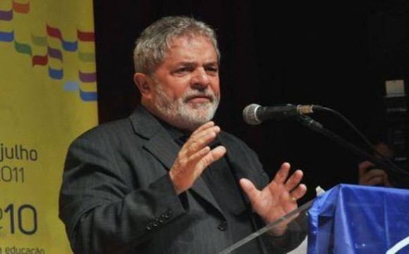 Imagem: lula Lula pede ao governo as fichas da Abin com perfis dos irmãos Paulo e Rubens Vieira