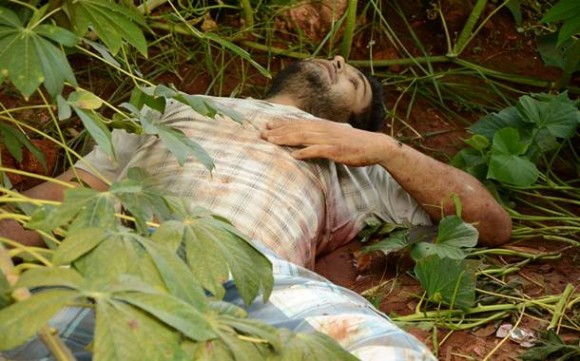Imagem: 01 Homem é encontrado morto no Residencial Farias _ video