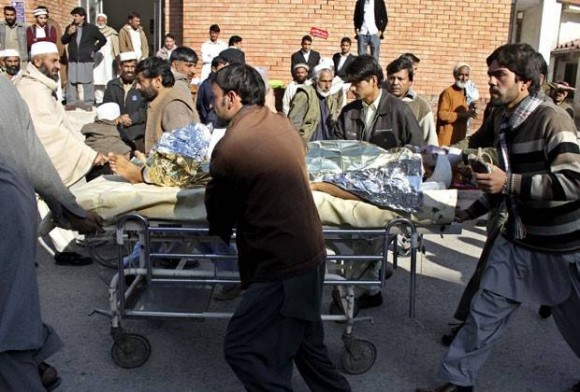 Imagem: ATAQUE1 Ataques contra campanha antipólio deixam mortos no Paquistão