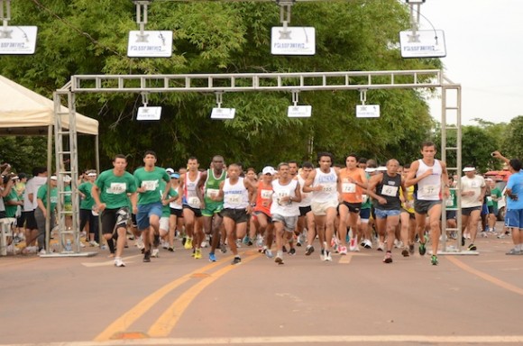 Imagem: Corrida de Rondon 01 1ª edição da corrida 'Acir Rondon' atrai 500 atletas de todo país