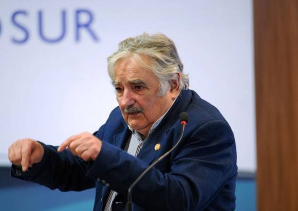 Imagem: Mujica Mujica suspende decisão sobre legalização da maconha no Uruguai