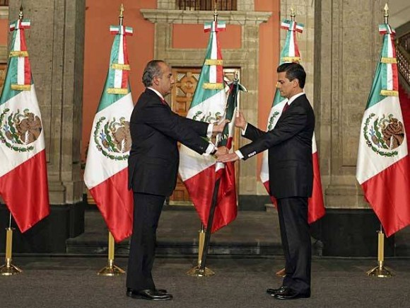 Imagem: PRESIDENTE MEXICANO Novo presidente mexicano faz acordo com oposição para agilizar reformas
