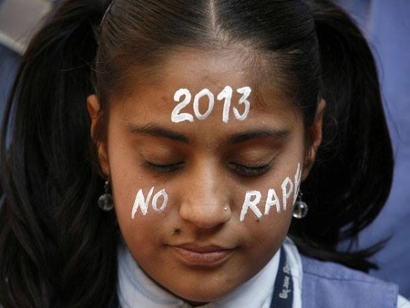 Imagem: LUTO Em luto por vítima de estupro, Índia cancela celebrações de Ano Novo