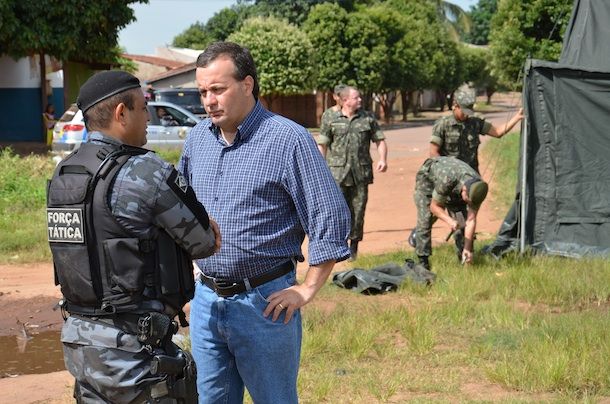 Imagem: Operacao da policia militar na Vila Canaa  12