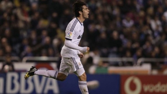Kaká deve herdar titularidade do lesionado Di María, que desfalcará o Real Madrid por duas semanas / Crédito: REUTERS/Miguel Vidal