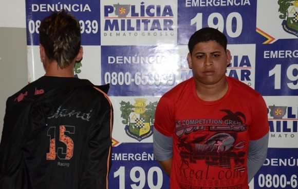 O menor e Rafal que foram detidos ontem - Foto: Ronaldo Teixeira / AGORA MT