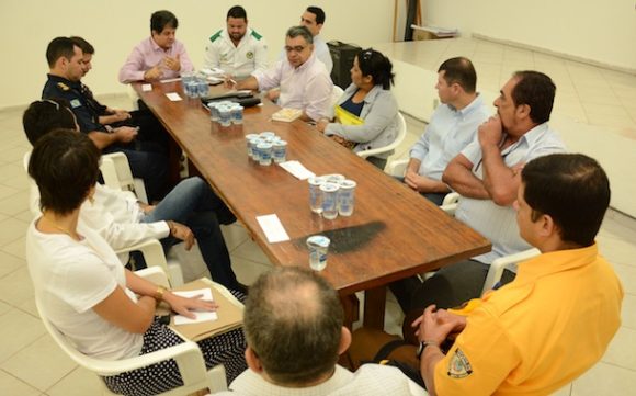 Reunião para debater a segurança na 41ª Exposul - Foto: Varlei Cordova/AGORA MT