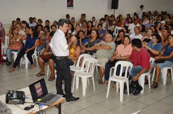 Assembléia do Sispmur - Foto: Ronaldo Teixeira / AGORA MT