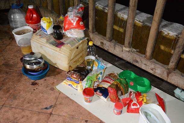 Imagem: Alimentos utilizados pelos andarilhos - Foto: Ronaldo Teixeira / AGORA MT