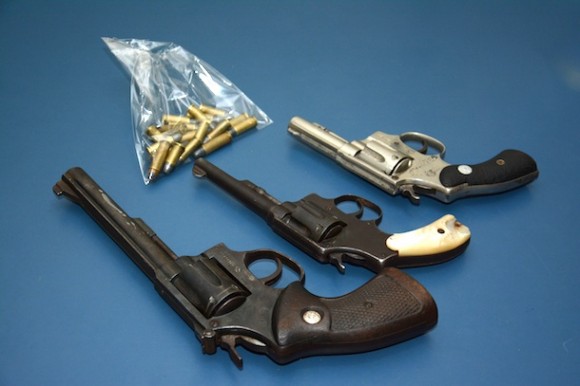 Armas apreendidas pela Força Tática - Foto: Varlei Cordova / AGORA MT