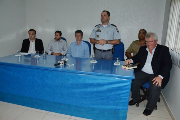 Coronel fala sobre segurança púbica - Foto: Ronaldo Teixeira / AGORA MT