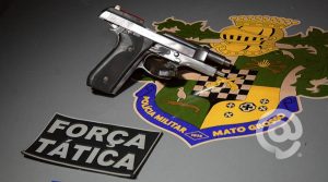 Arma usada pelos suspeitos durante a tentativa de roubo - Foto Messias Filho / AGORA MT