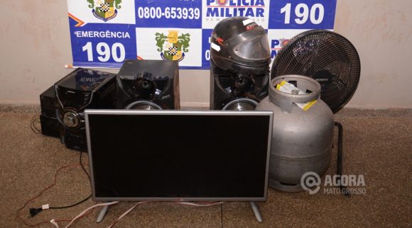 Produtos de furto recuperado pela Policia-Foto:Messias Filho/AGORA MT