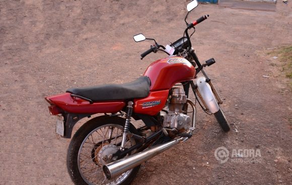 Moto com chassi adulterado apreendida pela PM- Foto:Messias Filho/AGORA MT