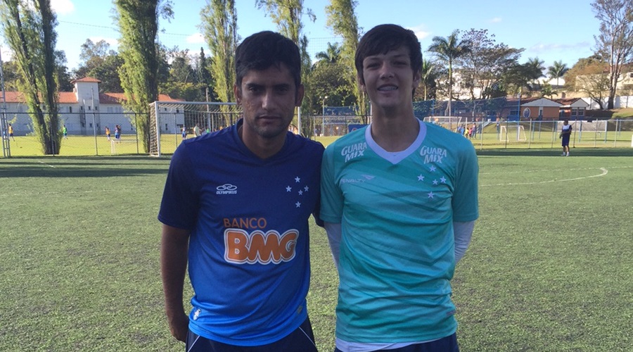 Edmar com Derly, preparador de Goleiros do Cruzeiro - Foto: Reprodução
