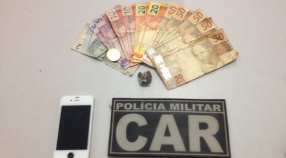 Material apreendido pelo grupo CAR da Policia Militar - Foto : reprodução PM