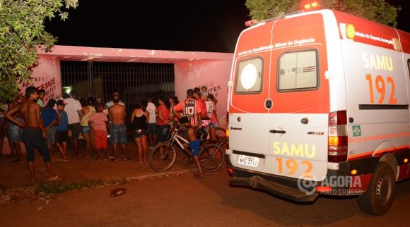 Samu no local do homicídio - Foto : Messias Filho / AGORA MT