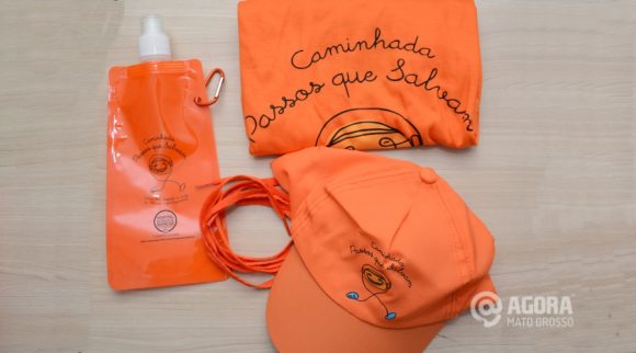Kits da caminhada em prol ao hospital de cancer.Foto: Varlei Cordova/AGORAMT