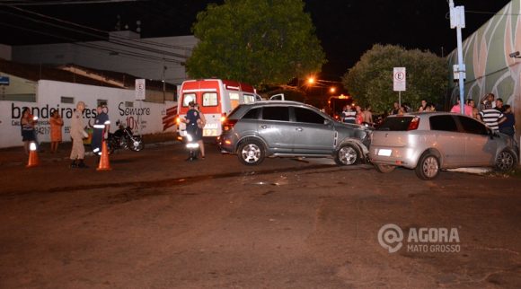 Samu no local de acidente com vitima fatal - Foto : Messias Filho / AGORA MT