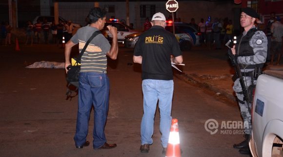 Politec e Polícia Militar no local do homicídio - Foto : Messias Filho ? AGORA MT