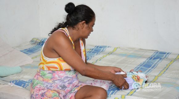 Familia pede ajuda em Rondonopolis - Foto: Varlei Cordova/AGORA MT