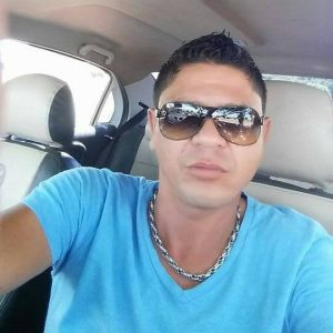 Taxista Edison Bezerra, morto ontem no Conjunto São José - Foto: Reprodulão/Facebook