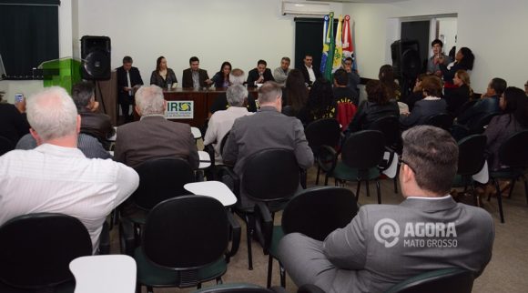 Reunião para tratar do aumento de casos de estupros na cidade de Rondonópolis - Foto : Messias Filho / AGORA MT