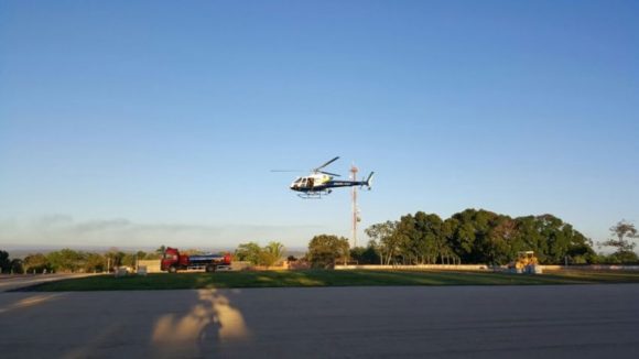 um helicóptero da Centro Integrado de Operações Aéreas (Ciopaer) está dando apoio na Operação - Foto: PM