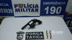 Arma a apreendida com suspeito - Foto : Messias Filho / AGORA MT