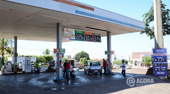 Preços dos combustiveis nos postos de Rondonópolis - Foto: Varlei Cordova/ AGORA MT