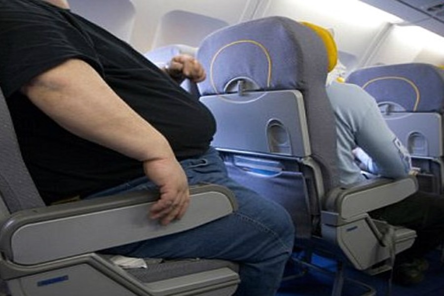 Imagem: obesos em avião