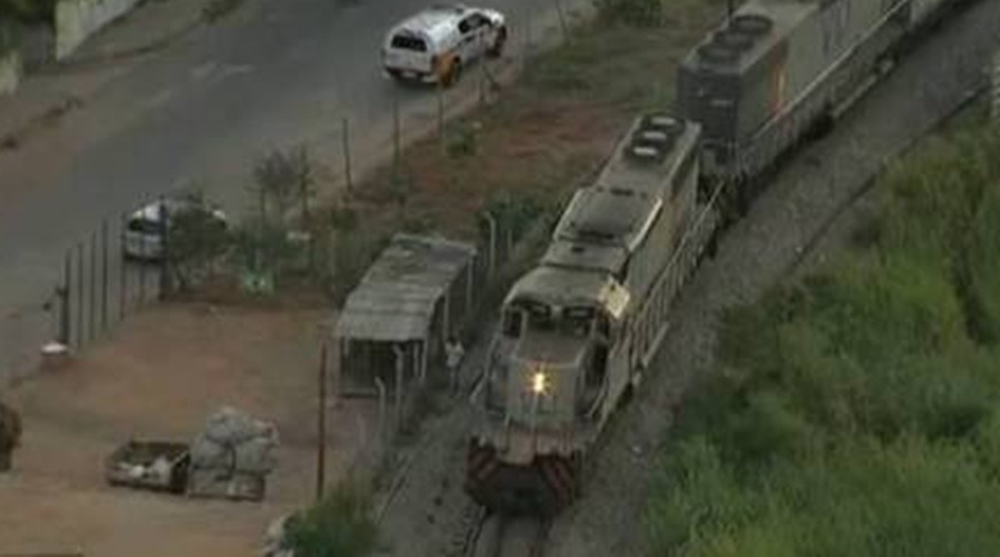 Imagem: policial foi arrastado por trem em momento de perseguição RecordTV Minas