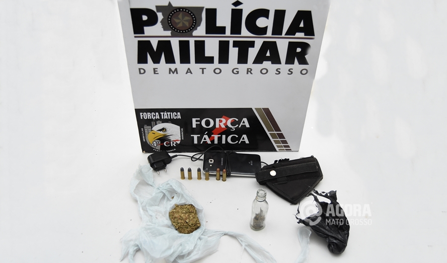 Droga, munição e outros objetos apreendidos pela polícia - Foto: Messias Filho / AGORA MATO GROSSO