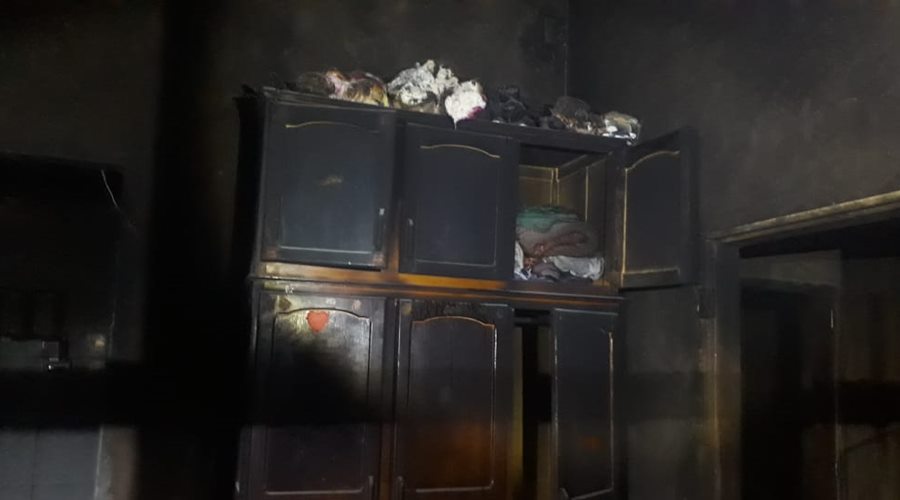 Imagem: Incêndio causa estragos em residência em Guiratinga