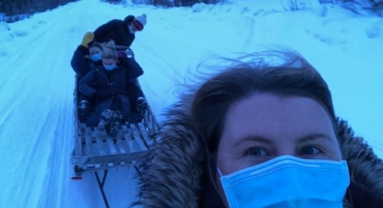 Imagem: mulheres alasca Mulheres entregam vacinas nas condições mais adversas do Alasca
