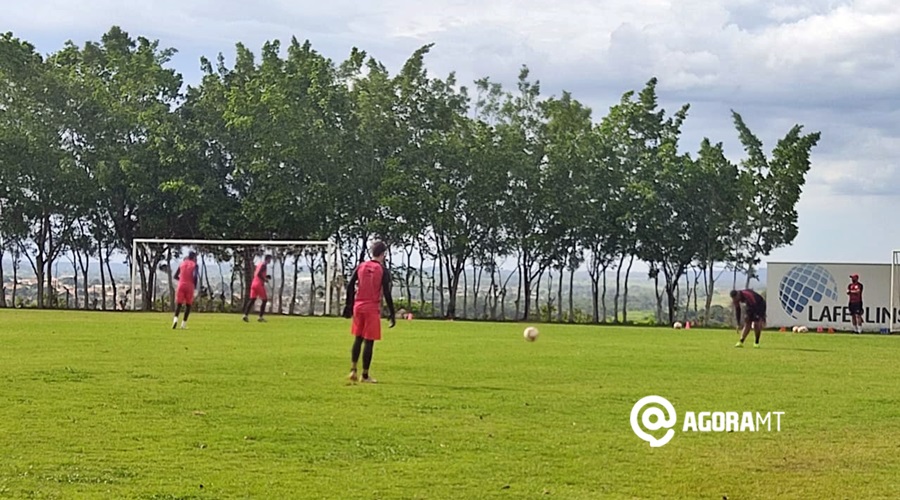 Imagem: Treinamento do Uniao Esporte Clube União estreia no Estadual no sábado contra o Luverdense no Luthero