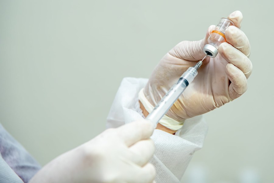 Imagem: vacina Senado aprova crédito extra de R$ 2,5 bi para vacinas contra covid-19