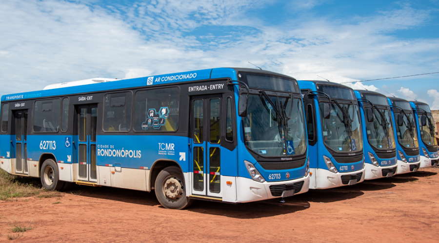 Imagem: onibus prefeitura AMTC vai aproveitar trabalhadores da Cidade de Pedra e terá 80 ônibus